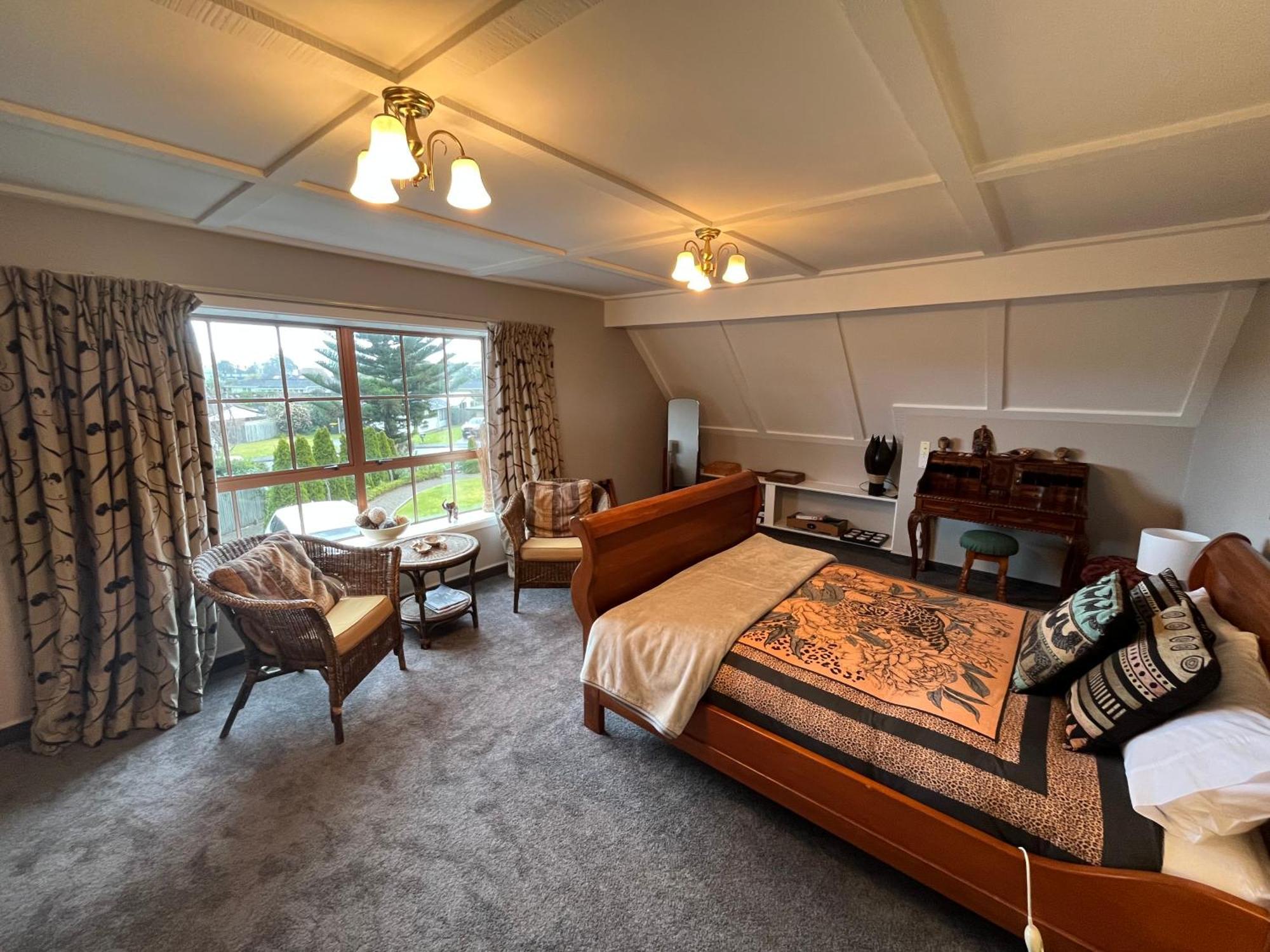 Tudor Manor Bed & Breakfast Paraparaumu Extérieur photo