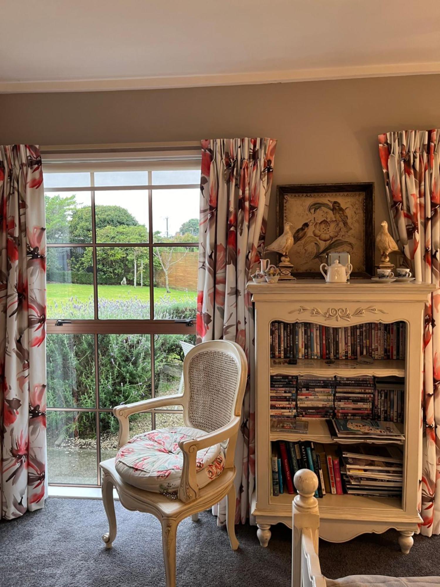 Tudor Manor Bed & Breakfast Paraparaumu Extérieur photo