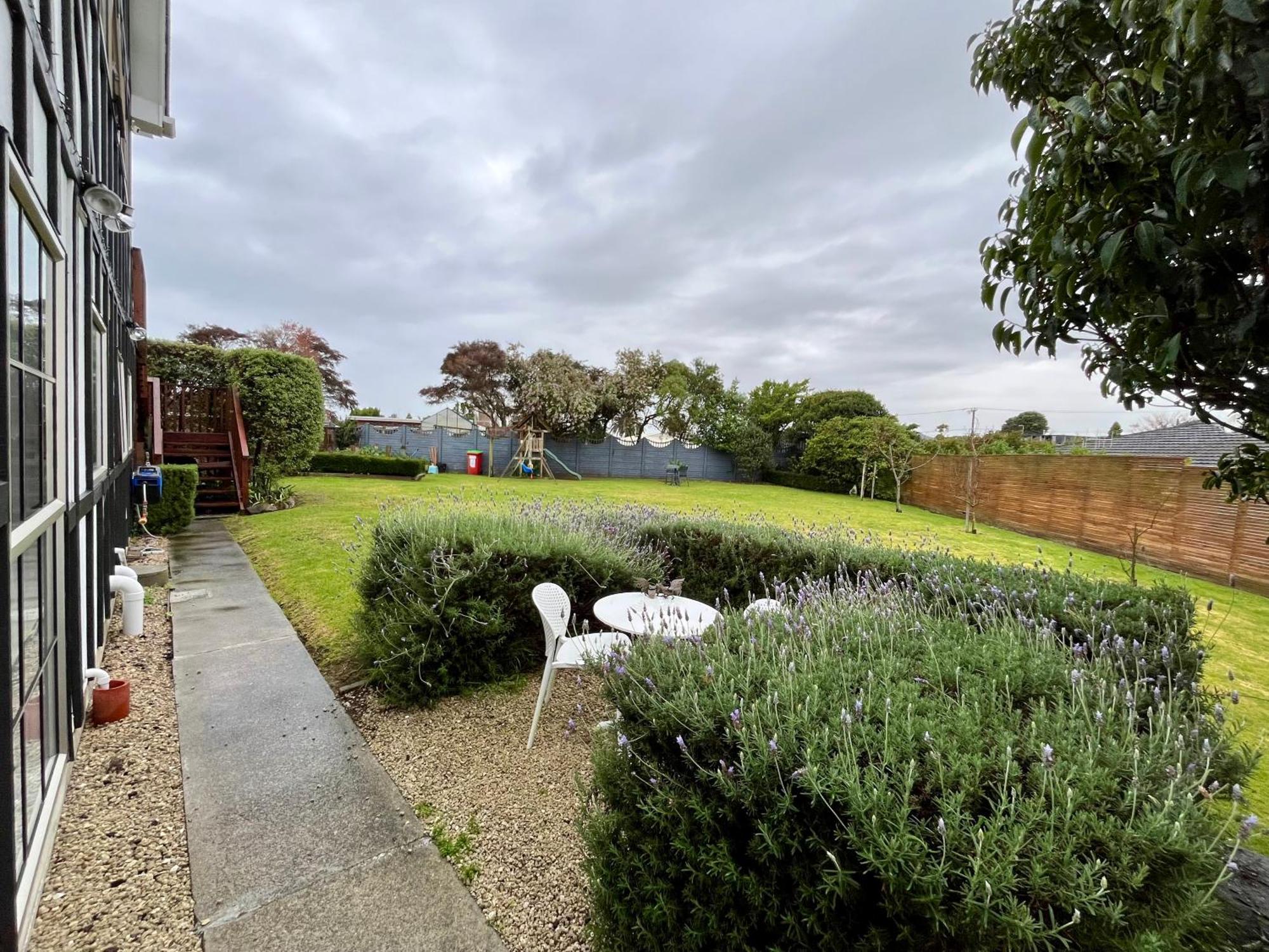 Tudor Manor Bed & Breakfast Paraparaumu Extérieur photo
