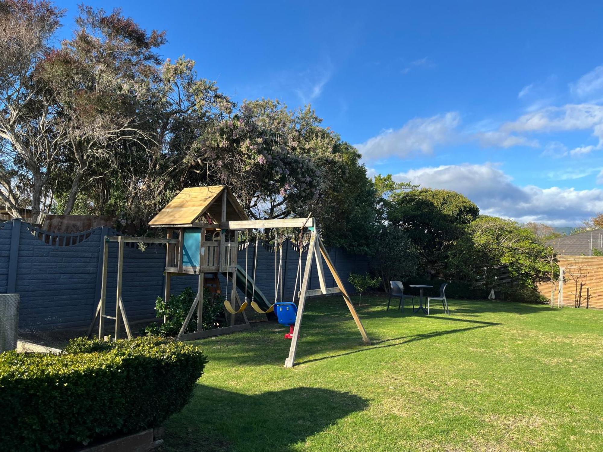 Tudor Manor Bed & Breakfast Paraparaumu Extérieur photo