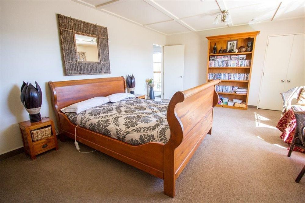 Tudor Manor Bed & Breakfast Paraparaumu Extérieur photo